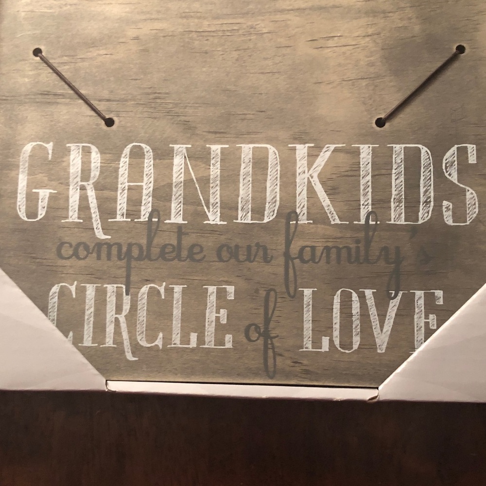 💙 Grandkids Circle of Love Wall Photo Sign Nwt - Picture 2 of 3